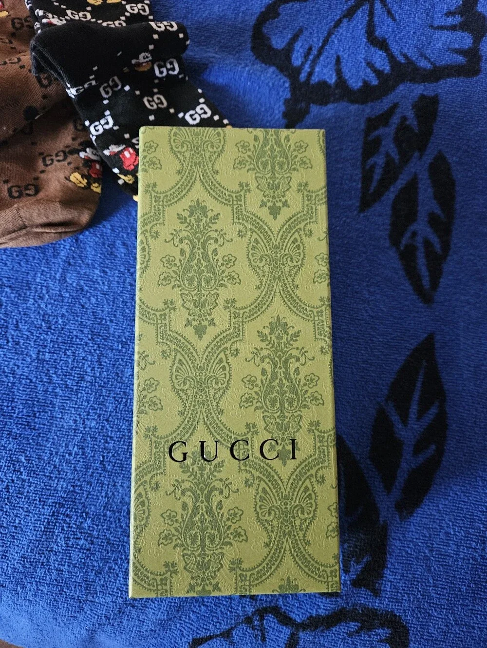Gucci Mickey Gucci Logo Crew Socks - Cream, White, Brown, Tan, Black